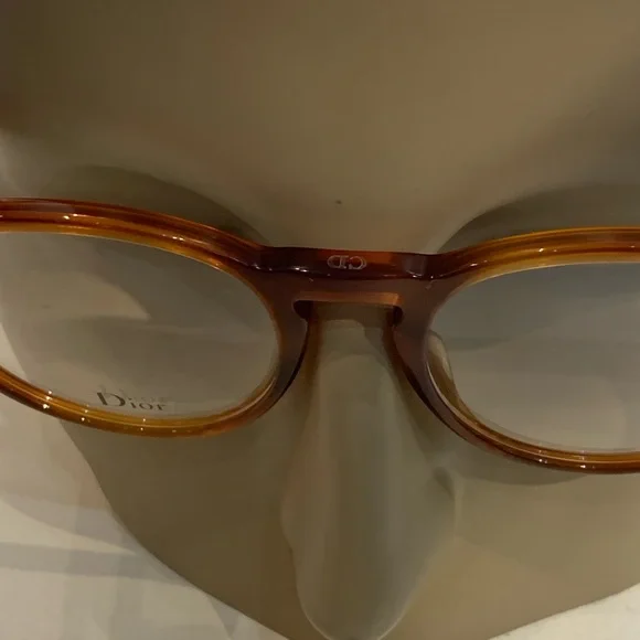 New Women’s Authentic Dior Eyeglasses - Picture 2 of 11